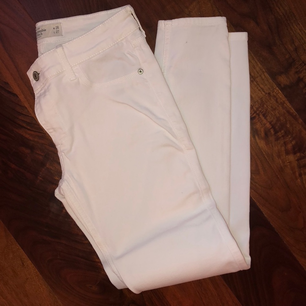 Abercrombie & Fitch White Jeans